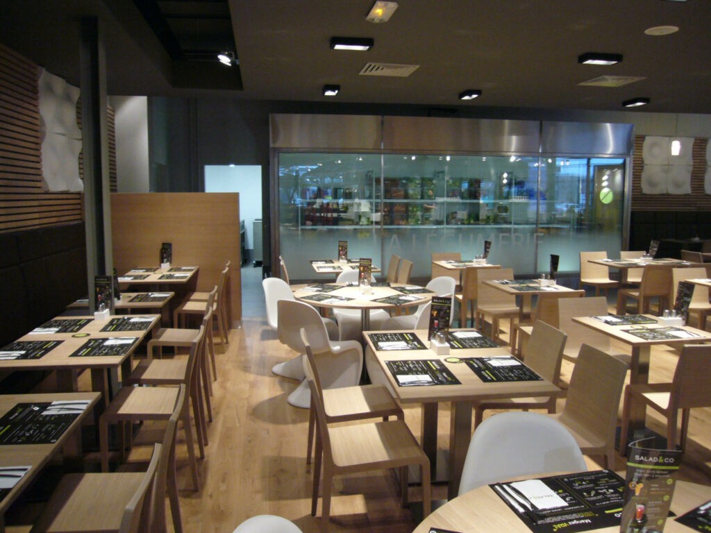 Rénovation aménagement conception restaurant Salad _ Co au Héron Park l Graine d_Espace