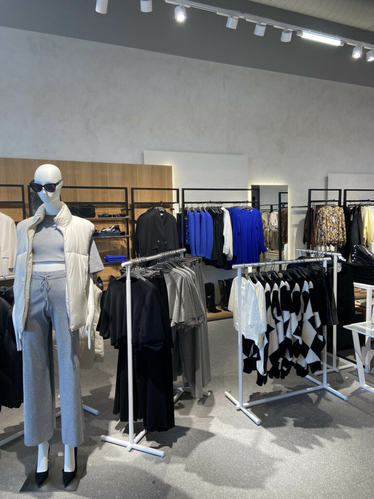 Rénovation magasins de prêt à porter Mango Bruay La Buissière l Graine d_espace(4) Rénovation magasins de prêt à porter Mango Bruay La Buissière l Graine d_espace(4)