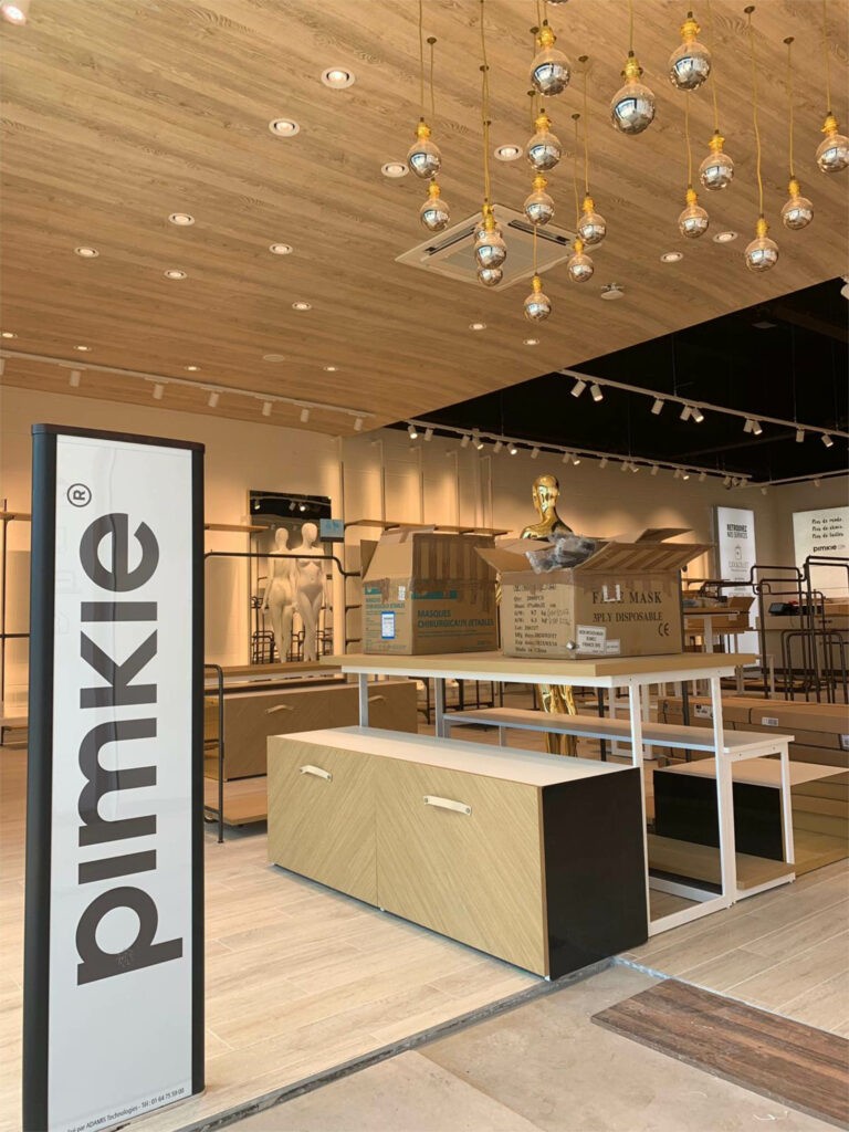 Rénovation magasins de prêt à porter Pimkie Duisans l Graine d_espace(2) Rénovation magasins de prêt à porter Pimkie Duisans l Graine d_espace(2)