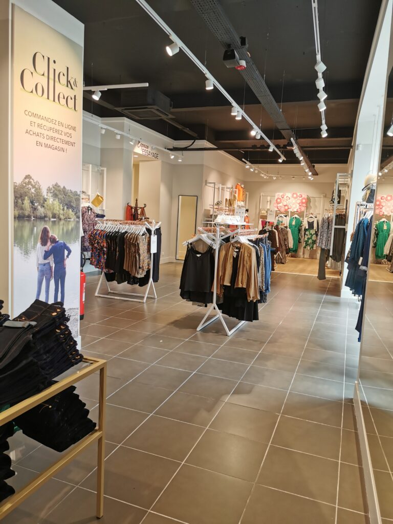 Conception et réalisation aménagement/ Graine d'espace / Grain de Malice Conception et réalisation aménagement/ Graine d'espace / Grain de Malice