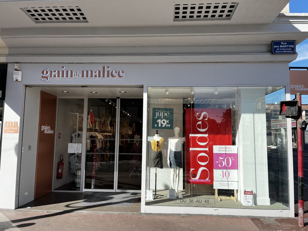 Conception et réalisation aménagement/ Graine d'espace / Grain de Malice Conception et réalisation aménagement/ Graine d'espace / Grain de Malice