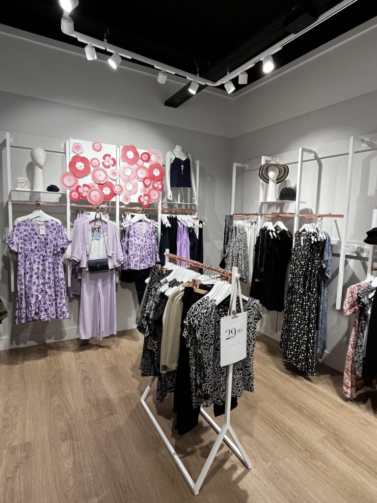 Conception et réalisation aménagement/ Graine d'espace / Grain de Malice Conception et réalisation aménagement/ Graine d'espace / Grain de Malice